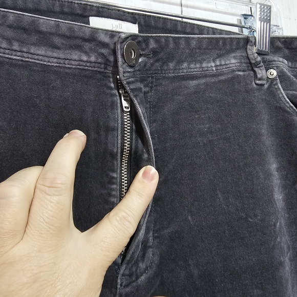 J. Jill Women's Gray Velveteen Velvet Pants Jeans Straight Leg Size 22. - Picture 5 of 8